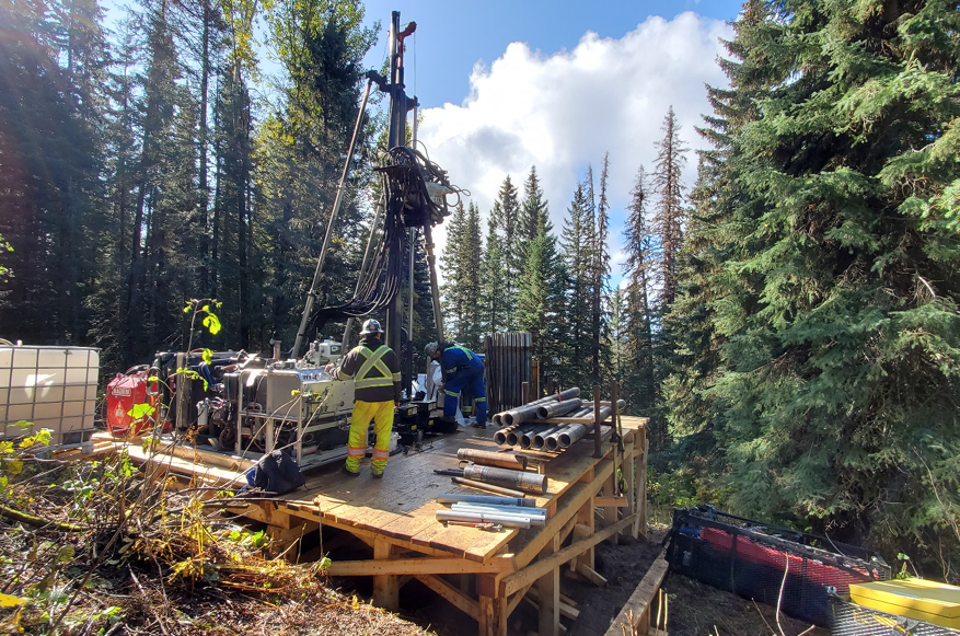 Defense Metals inks MOU to ship rare earth sample from BC to Ucore’s Ontario facility