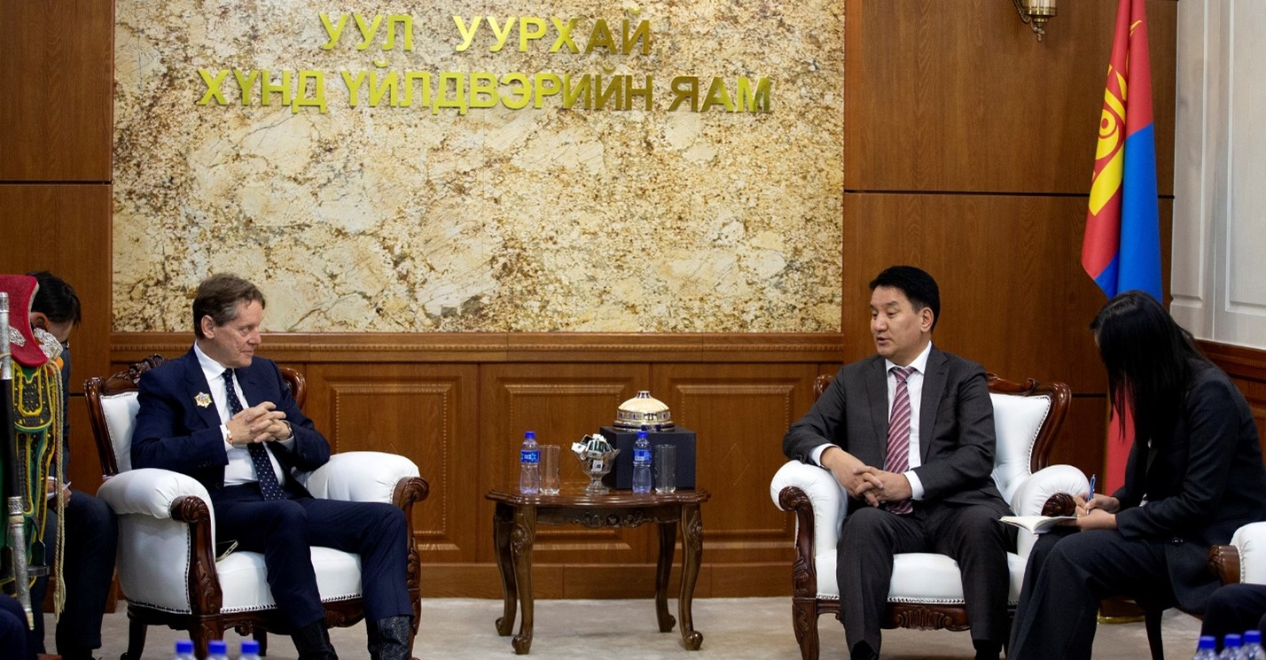 Ivanhoe founder Robert Friedland awarded Mongolia’s Order of the Polar Star