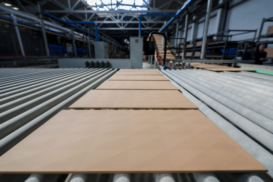 Copper price gains as traders assess China deflation, Fedspeak