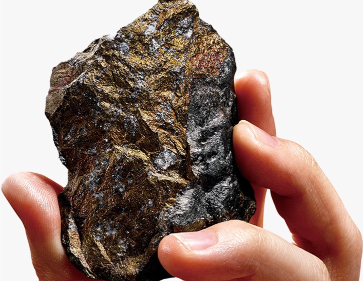 Sumitomo Metal looks to boost battery materials output, possibly in US