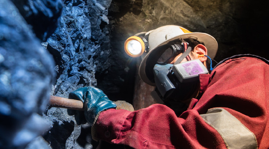 Nine dead in Peru’s Poderosa mine after armed men raid