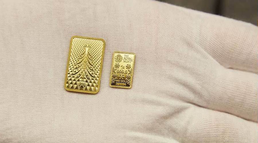 Gold price inches higher on expectations for Fed rate cuts in 2024