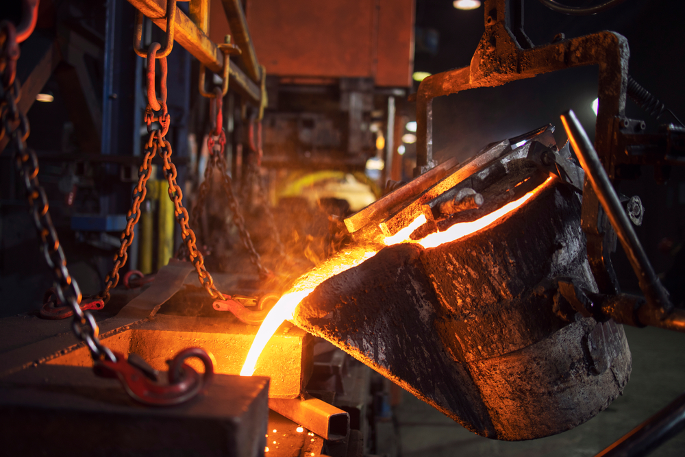 Metals sell off after Trump win while oil recoups some losses