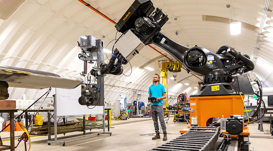 Robots recruited to manufacture wind turbines 