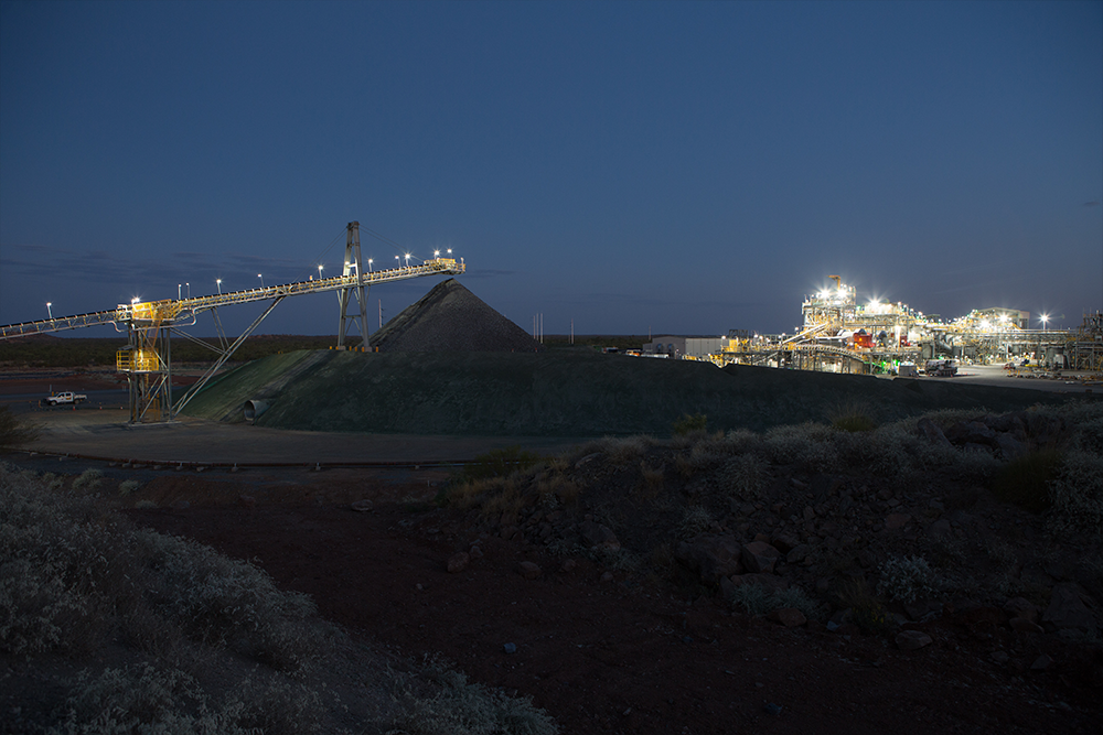 MMG to resume work at Queensland mine with fire threat contained