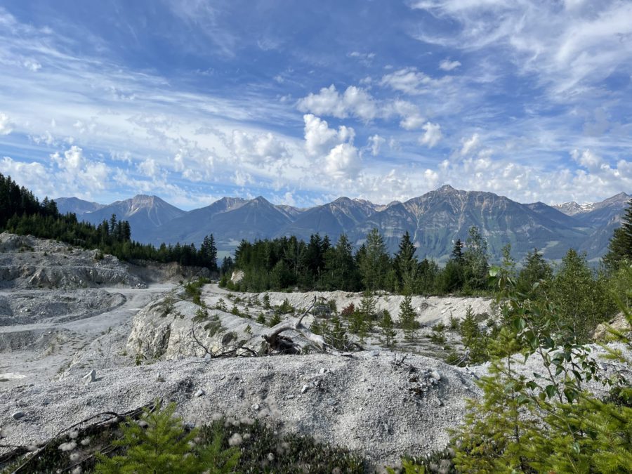 Sinova Global reopens quartz quarry in British Columbia