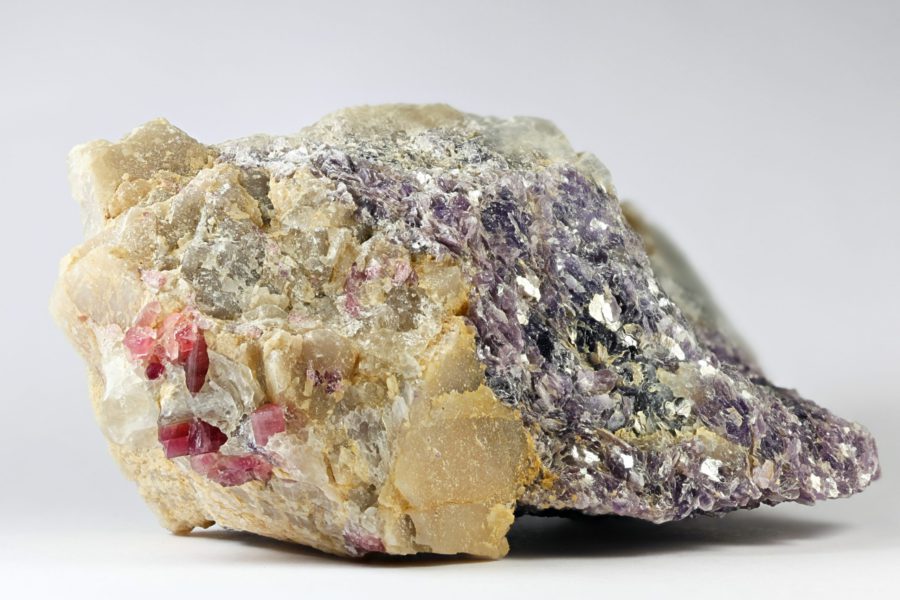 China achieves breakthrough in rubidium extraction