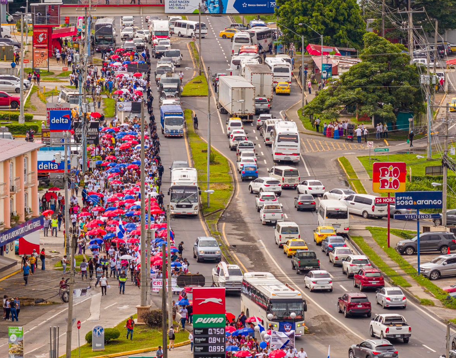 Citizens stage rally for re-opening of Cobre Panama copper mine
