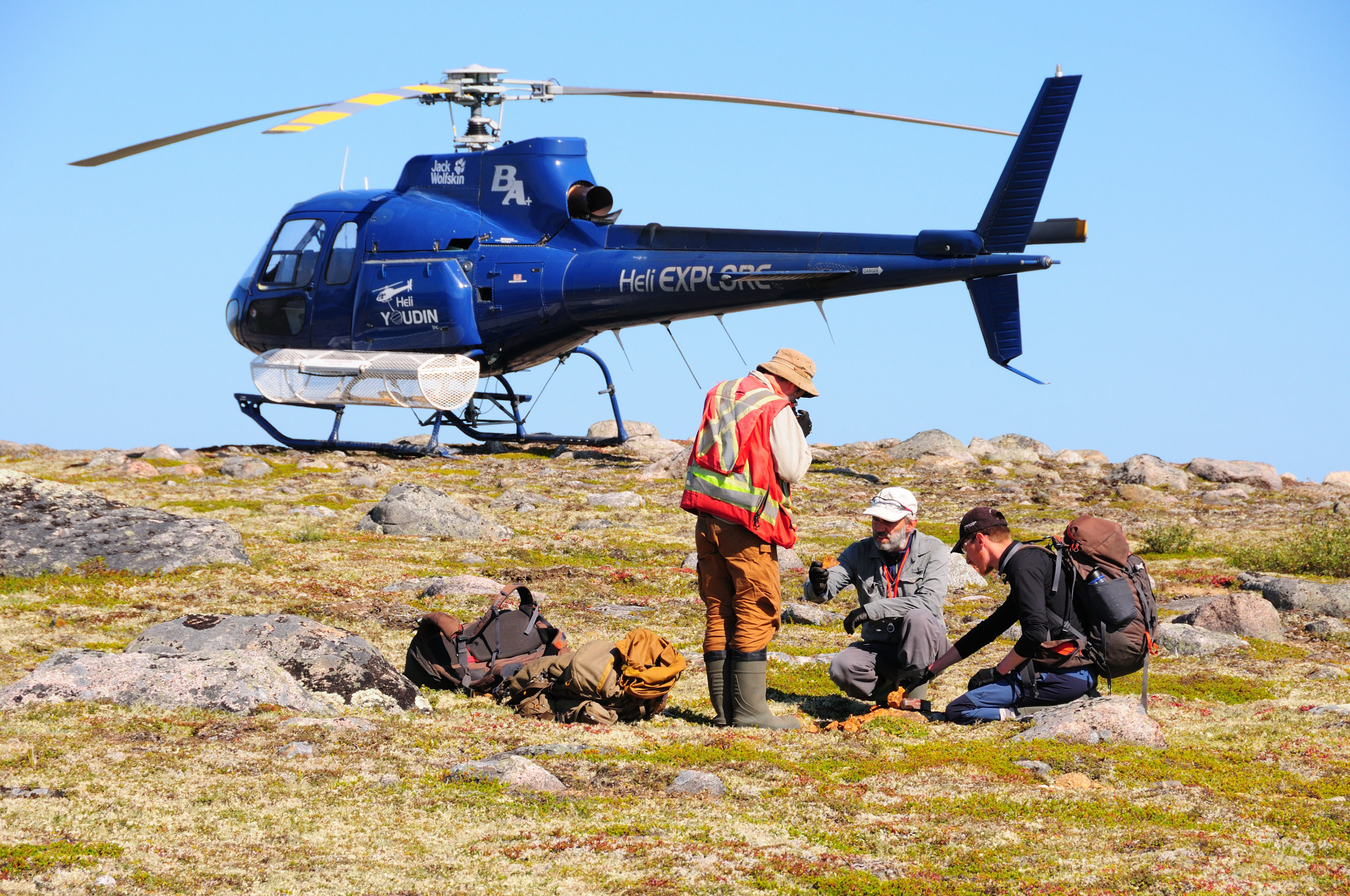 Centerra buys 9.9% of Midland as it continues investing in gold juniors