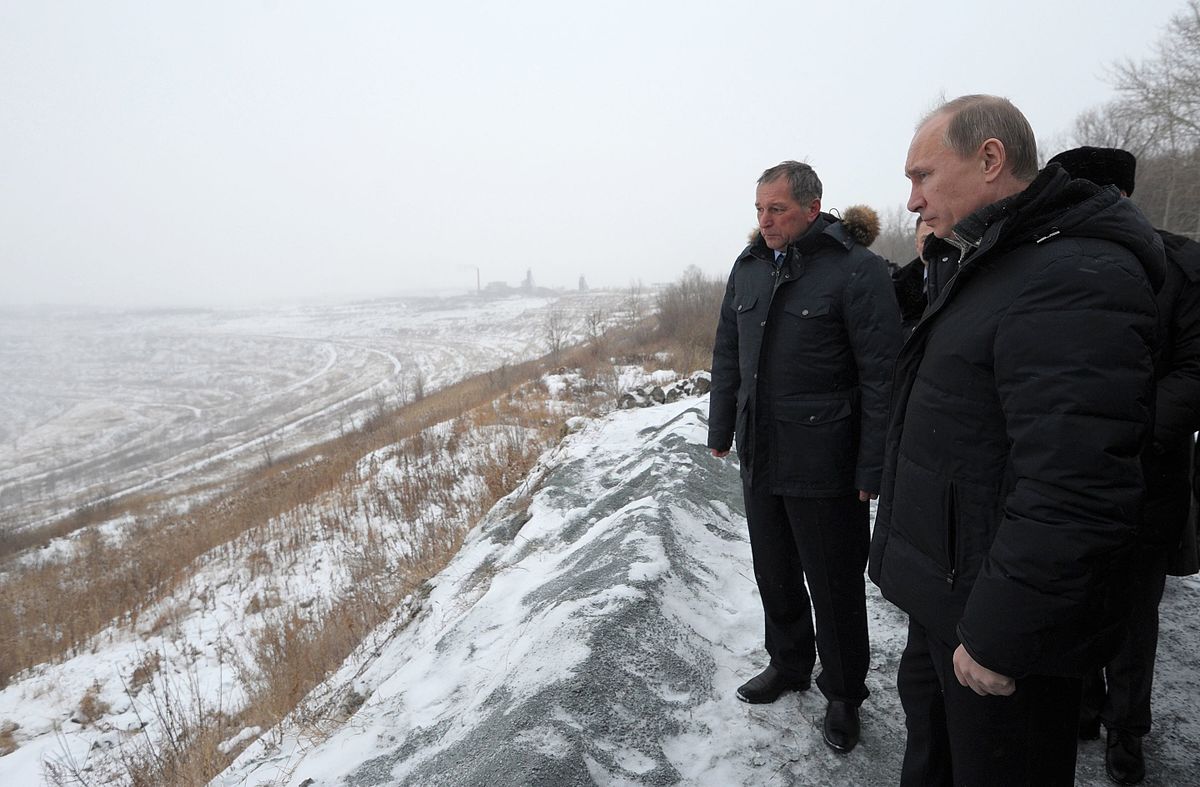 Russian court approves seizure of owner’s stake in gold producer Uzhuralzoloto